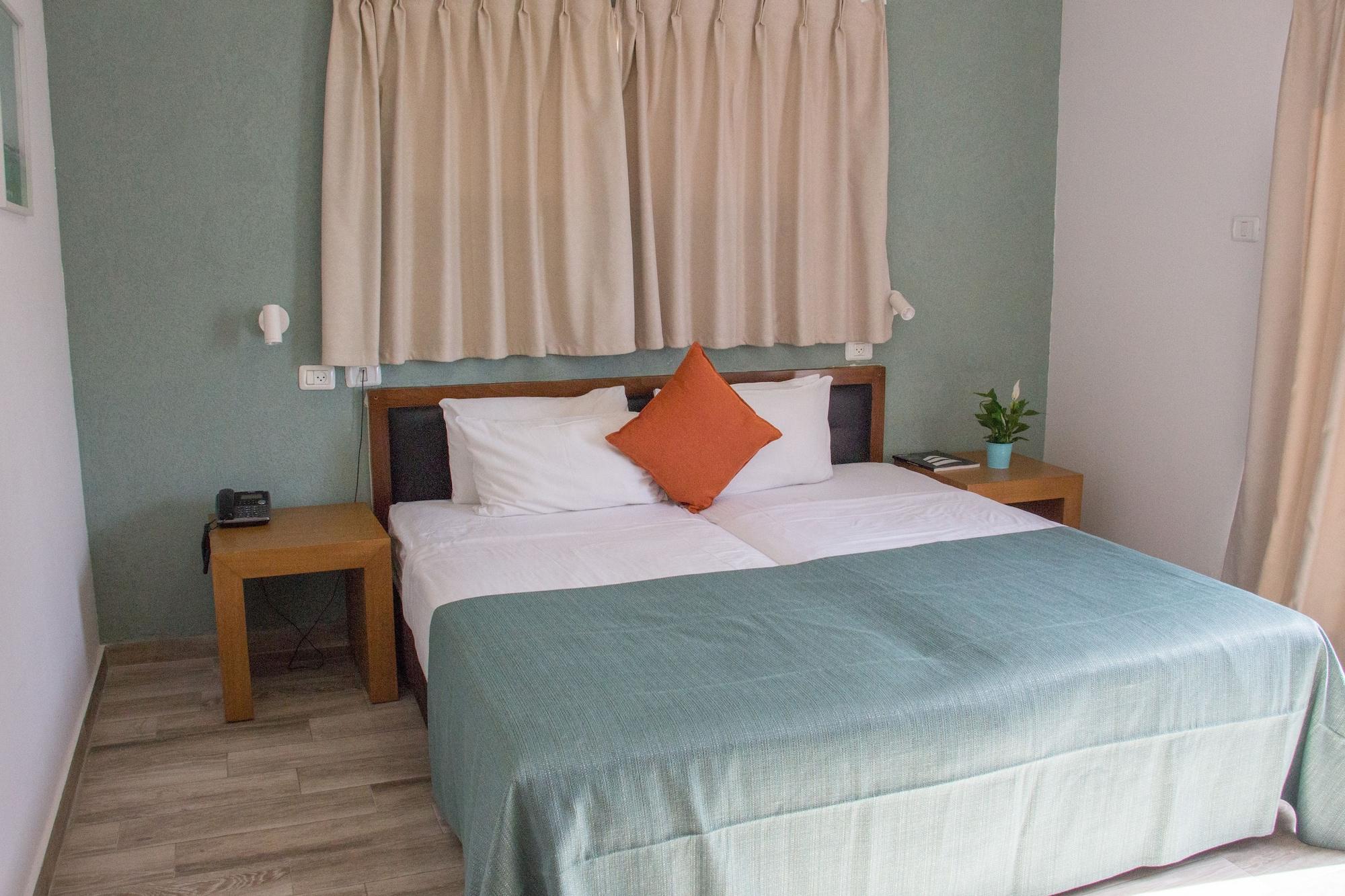 Golden Beach Hotel Tel-Aviv Kültér fotó