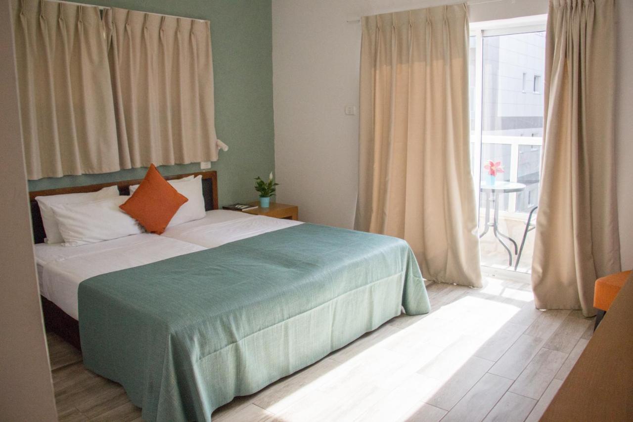 Golden Beach Hotel Tel-Aviv Kültér fotó