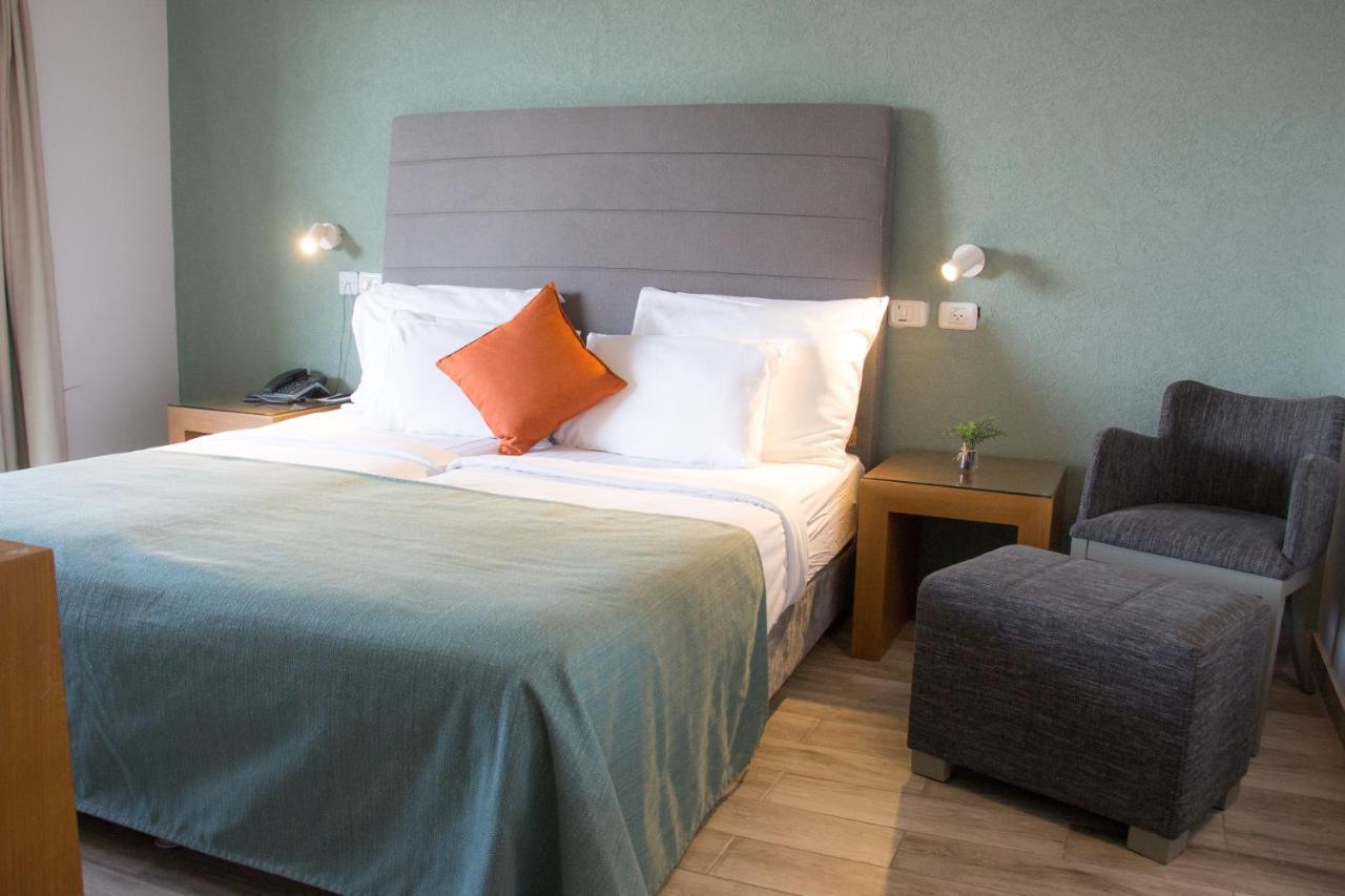 Golden Beach Hotel Tel-Aviv Kültér fotó